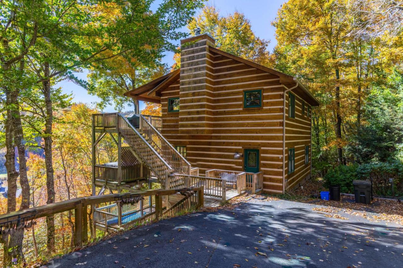 Log Inn at River Ridge - Ferienwohnung