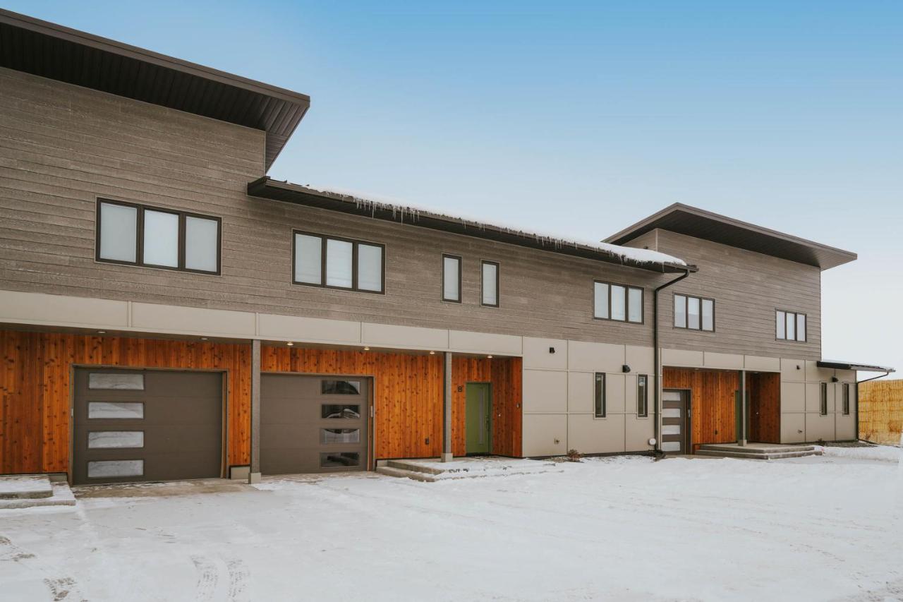 The Circle Unit B - B&B