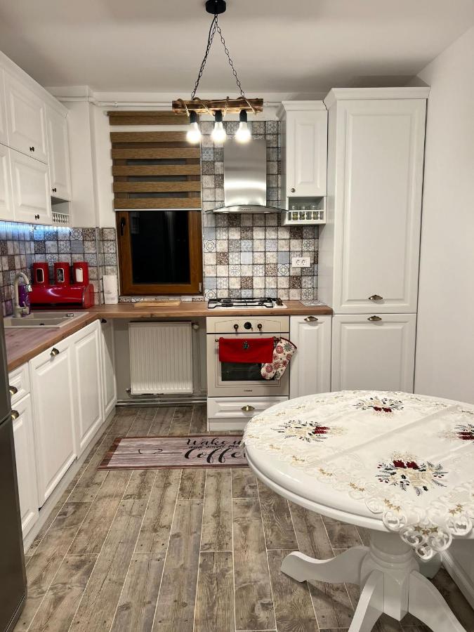 Apartament English Home 2 camere Brasov - Ferienwohnung Kronstadt