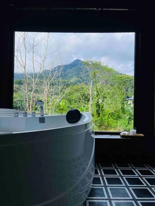 The Black Box Villa - Genting Highland Foot Area - B&B Bentung