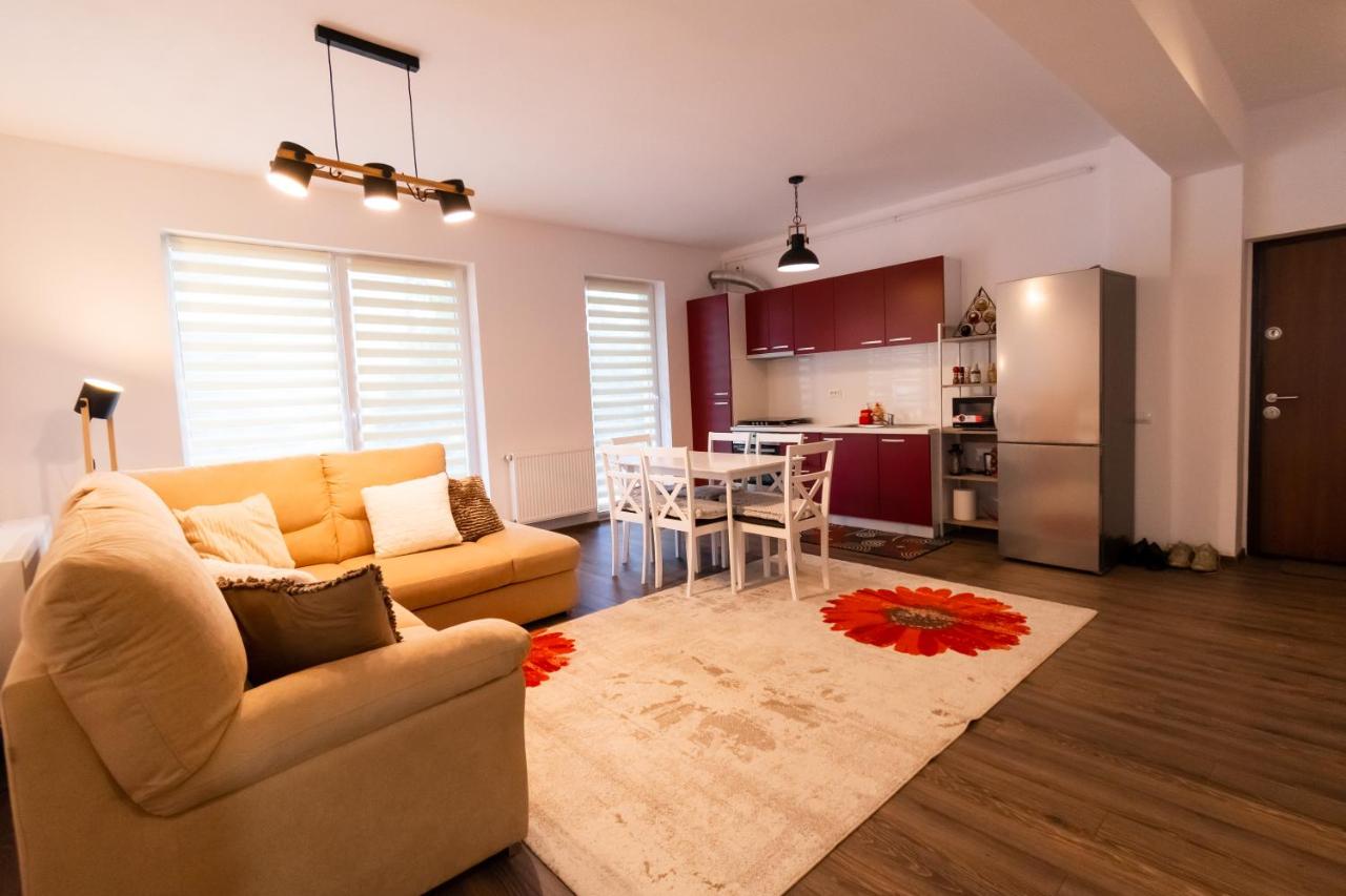 The Nook Apartment - only 15 mins to Poiana Brasov - Chambres d’hôtes Râşnov