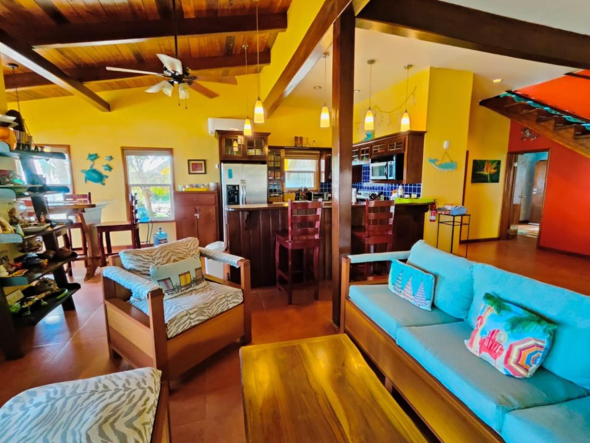Casa De Bonita Home - B&B