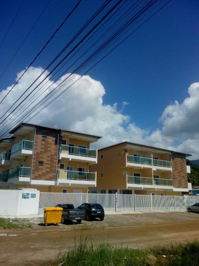 Apartamento Novo na Praia - B&B