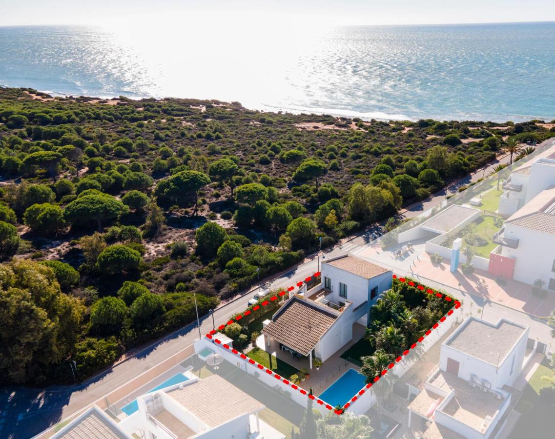 Villa Los Pinares de Monaco en Roche, Conil, Cádiz - Chambres d’hôtes