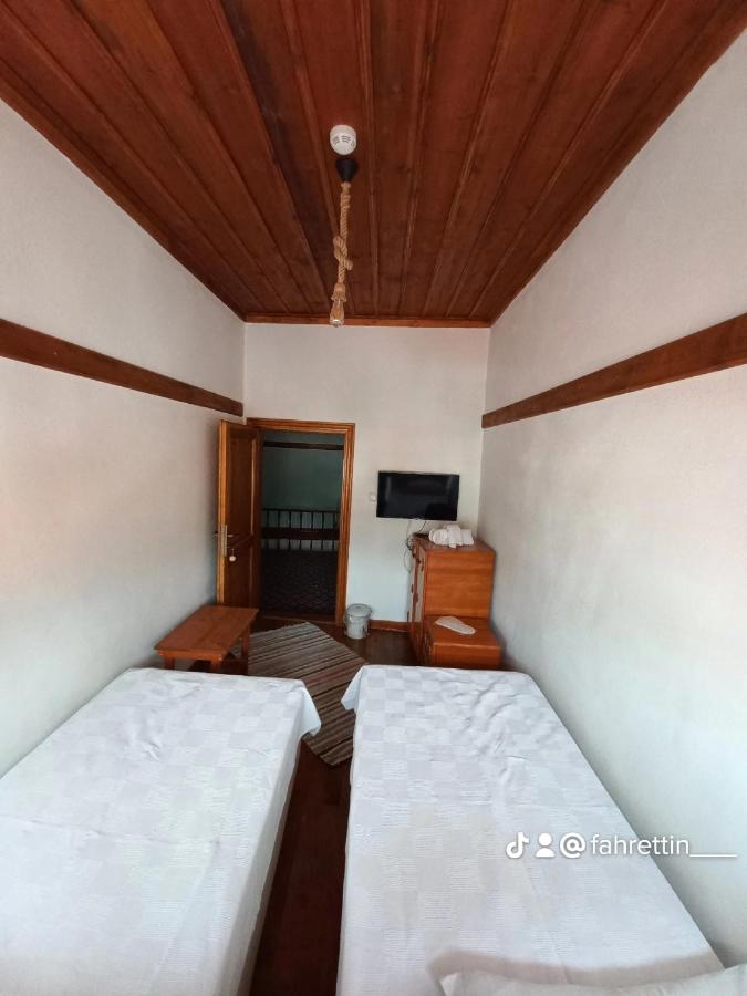Chambre Double ou Lits Jumeaux