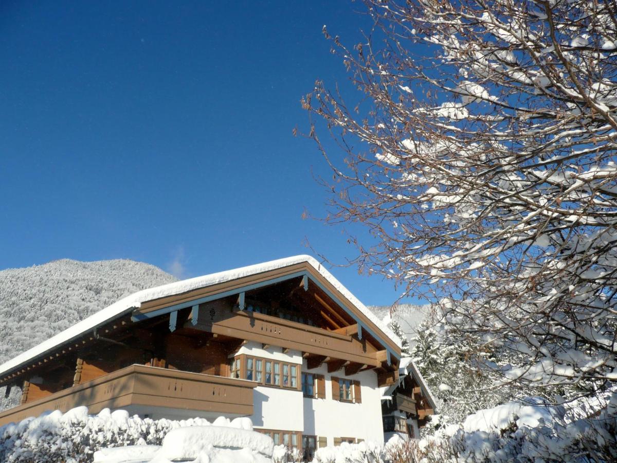 B&B Schleching - Alpenresidenz Chiemgau - Bed and Breakfast Schleching