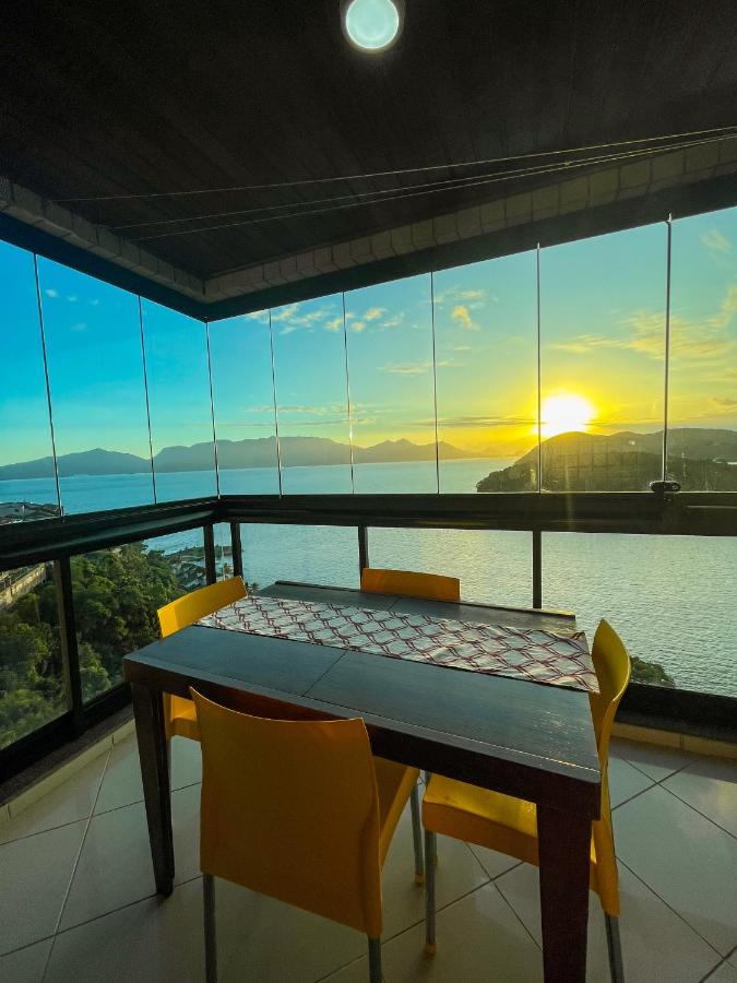 B&B Angra dos Reis - Apartamento Porto Real Resort (11.1 402) com vista panorâmica - Bed and Breakfast Angra dos Reis