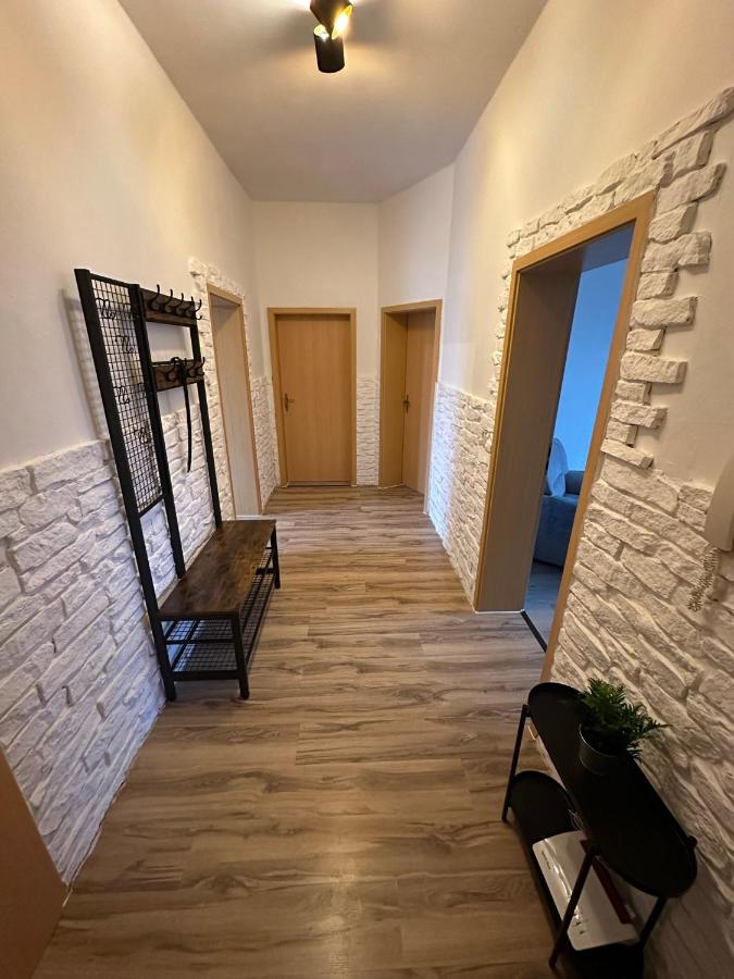 Ferienwohnung Bitterfeld - B&B Bitterfeld-Wolfen