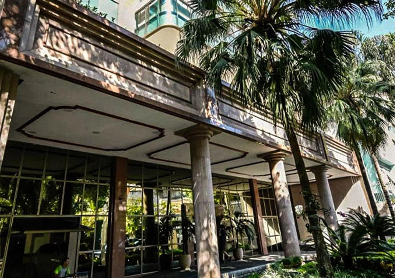 O Melhor Residencial com Serviços do Leblon - Bed and Breakfast Rio de Janeiro