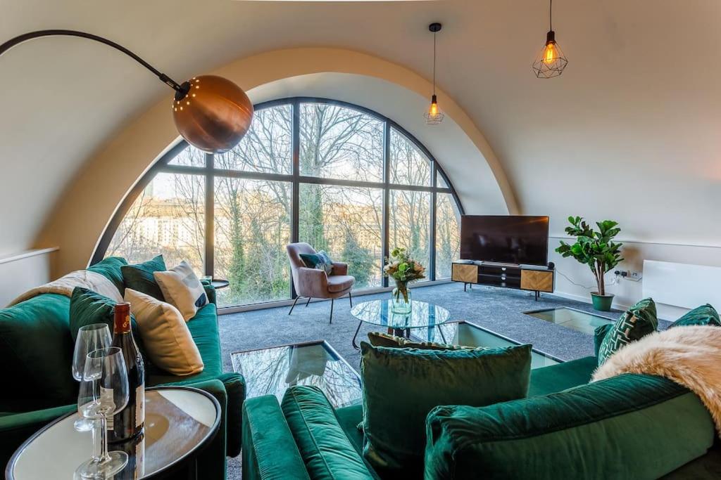 Stylish Duplex 5 min from centre - B&B