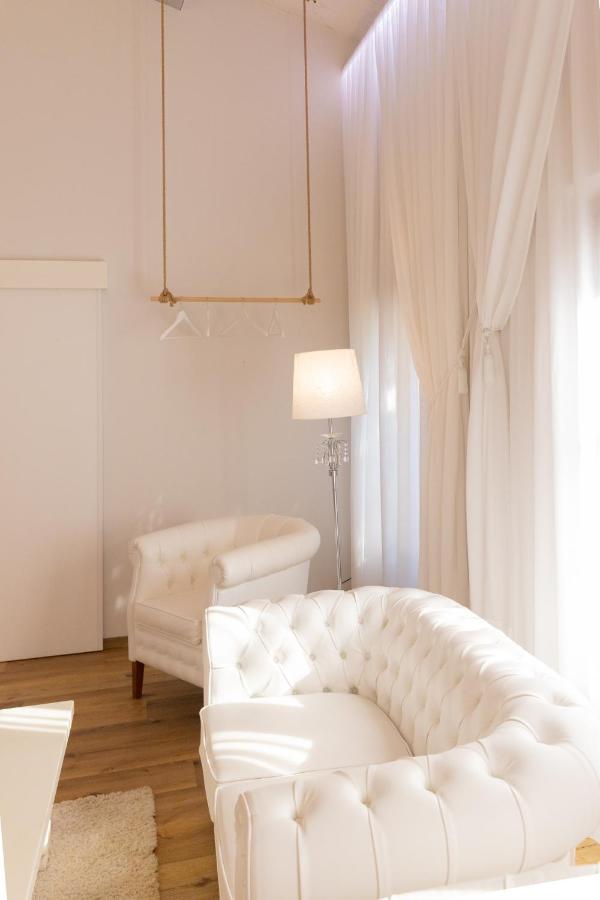 Queen Suite with Spa Bath