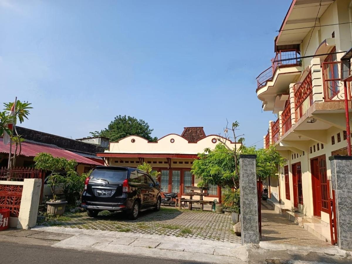 B&B Yogyakarta - BSH (Bu Sud's House) Yogyakarta - Bed and Breakfast Yogyakarta