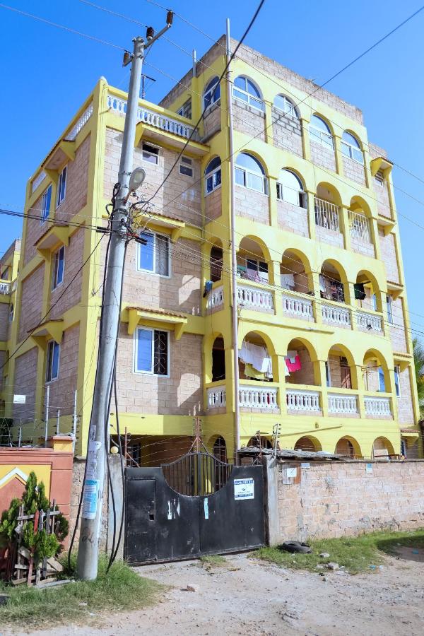 Semo's apartment - B&B Bamburi