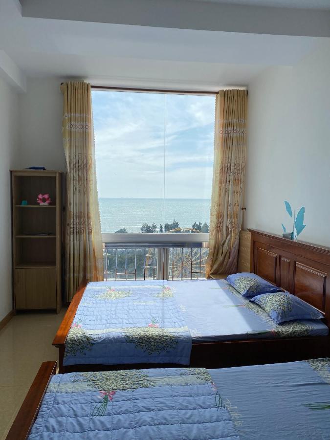 Three-Bedroom Apartment with Sea View