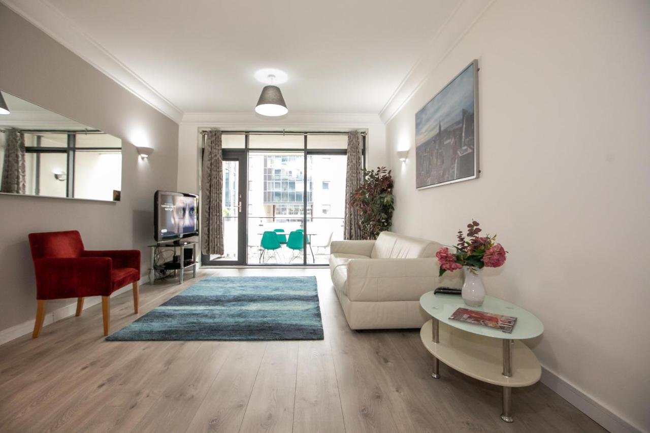 B&B Dublin - IFSC Townhouse Apartments - Bed and Breakfast Dublin