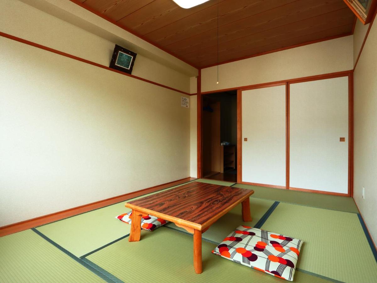 Japanese-Style Quadruple Room