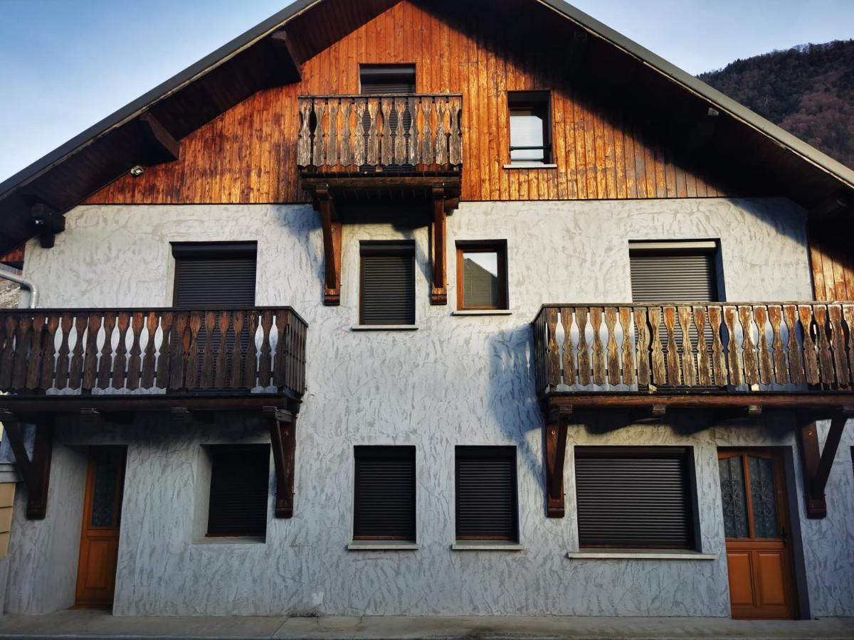 Appartement 4-6 personnes à proximité des stations et grands cols - B&B