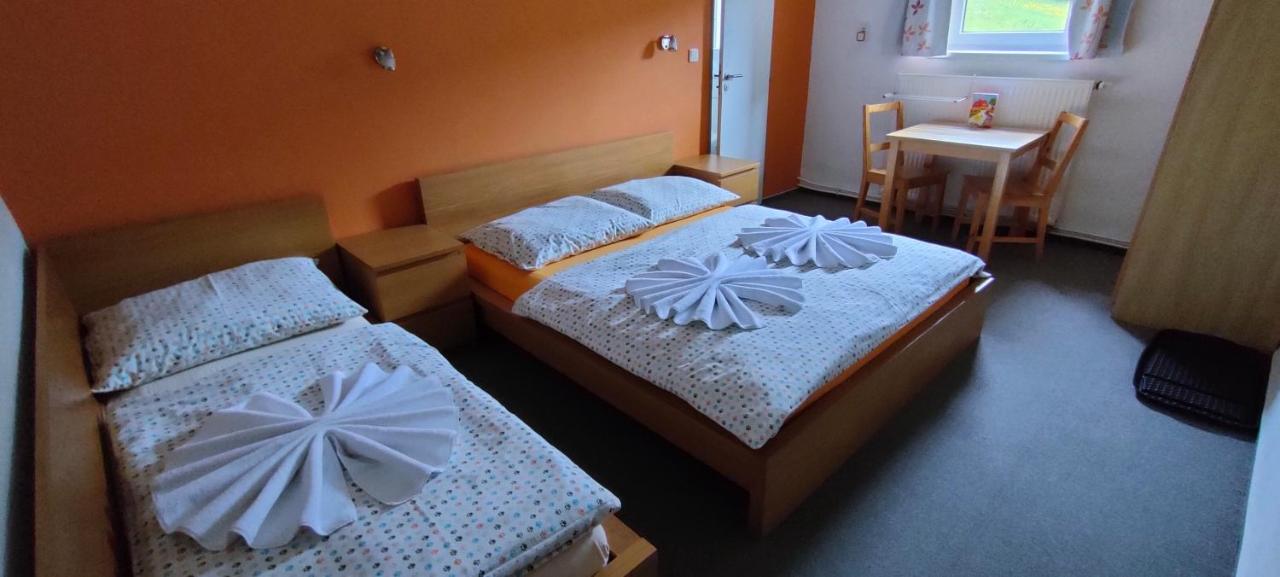 Triple Room with Private Bathroom