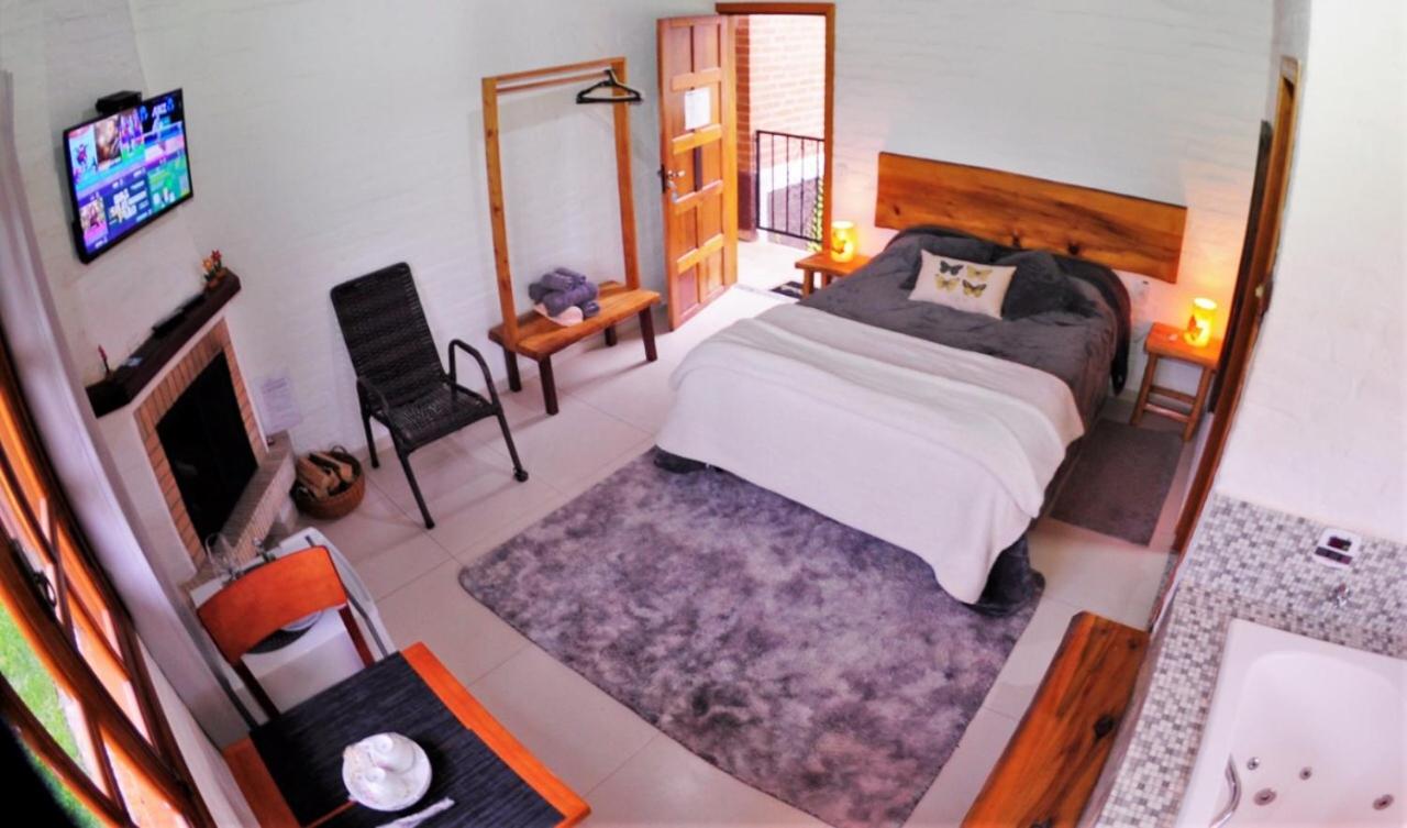 Chambre Double avec Baignoire Spa