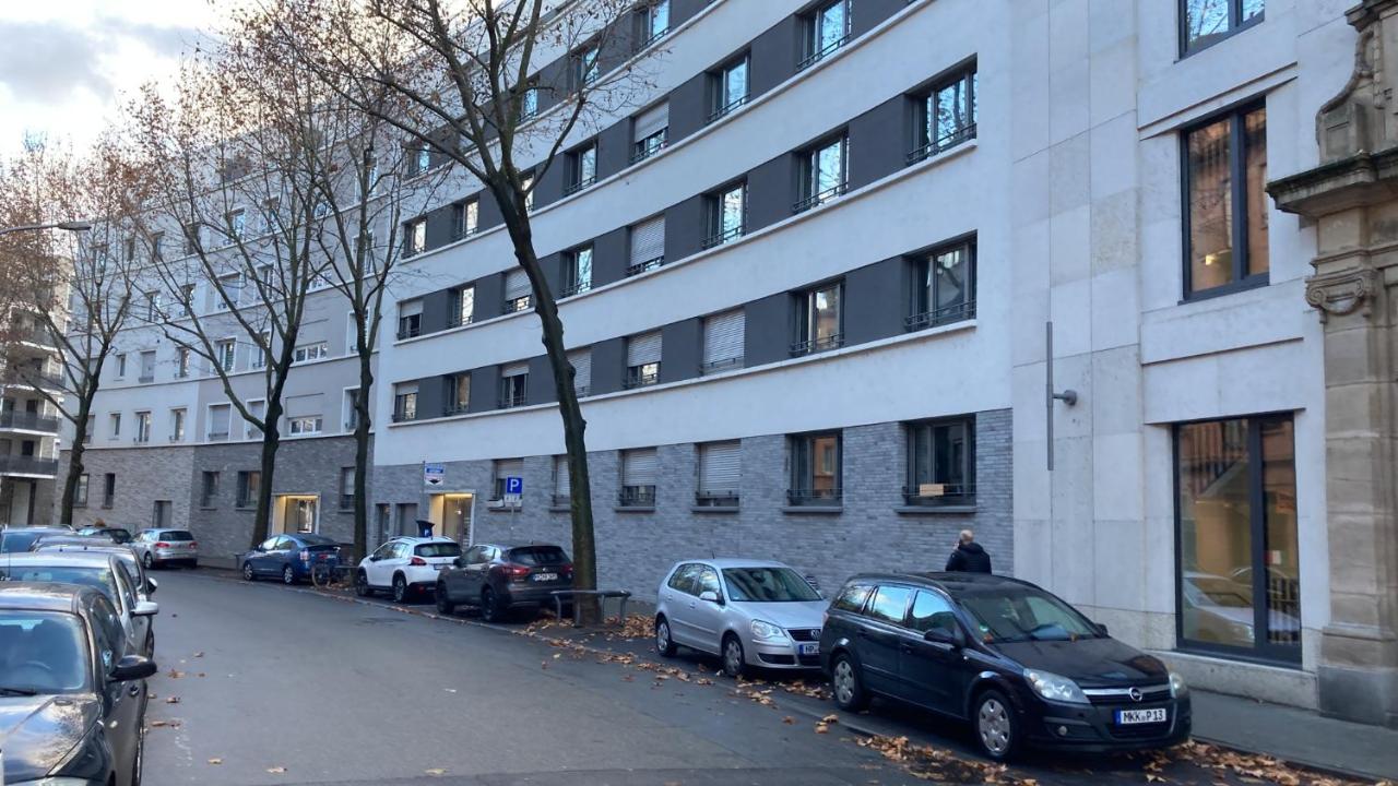 Chic Studio - 1min zum HBF - Chambres d’hôtes
