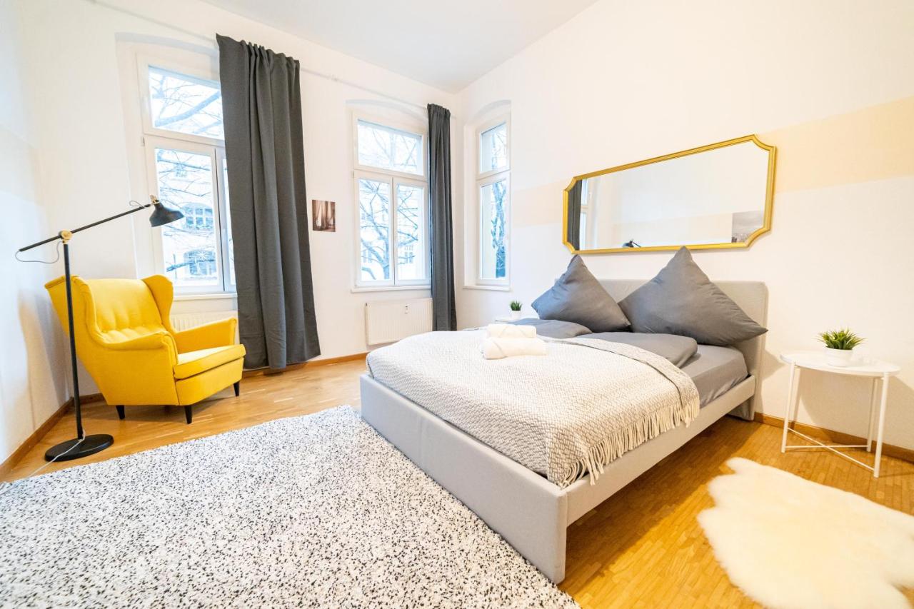 B&B Halle - FULL HOUSE Premium Apartments Halle VS7 - Bed and Breakfast Halle