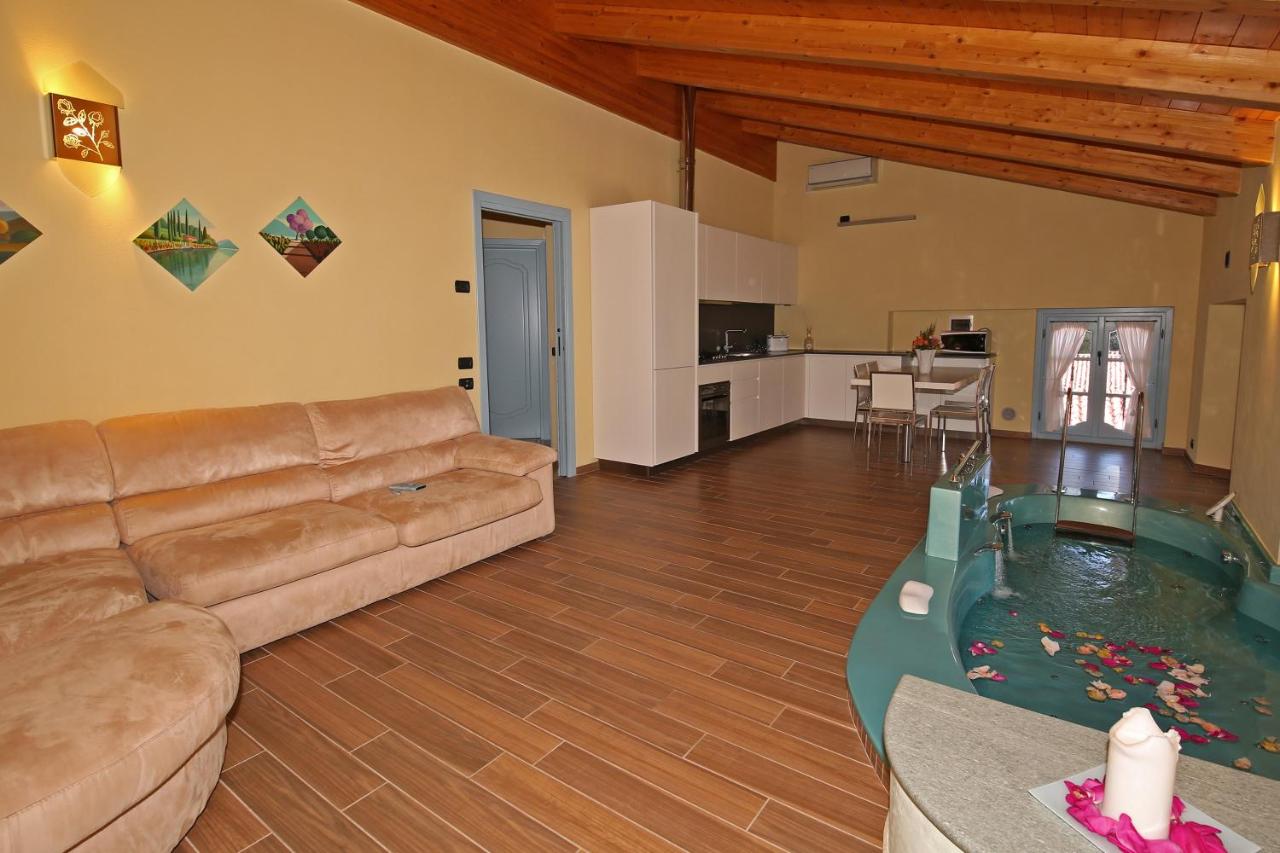 Apartment mit 3 Schlafzimmern und einem Whirlpool