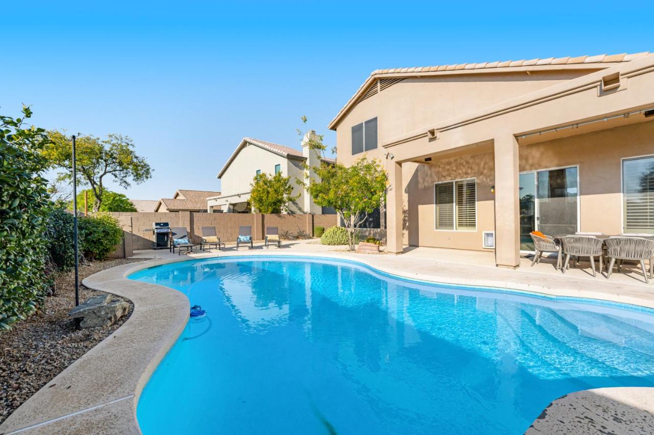 Roy Rogers Poolhouse - B&B