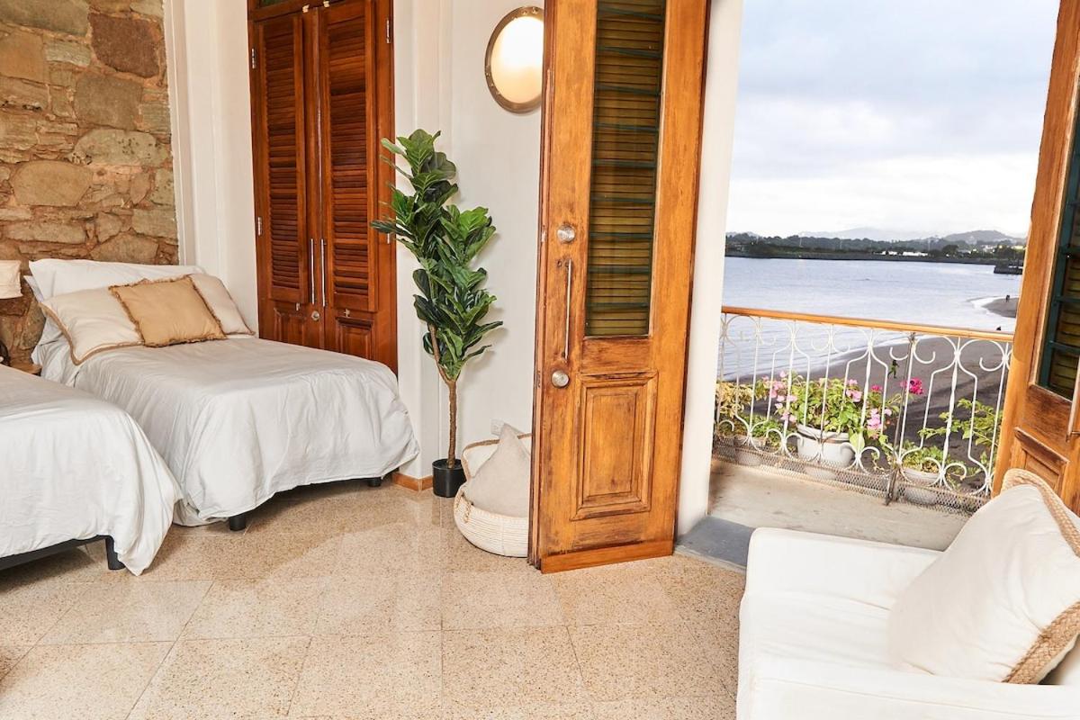 Villa with Sea View