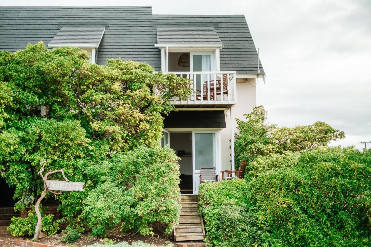 Apartment (2 Adults)