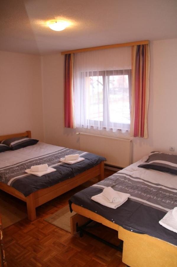 Apartman Vuvuzela - Bed and Breakfast Kupres
