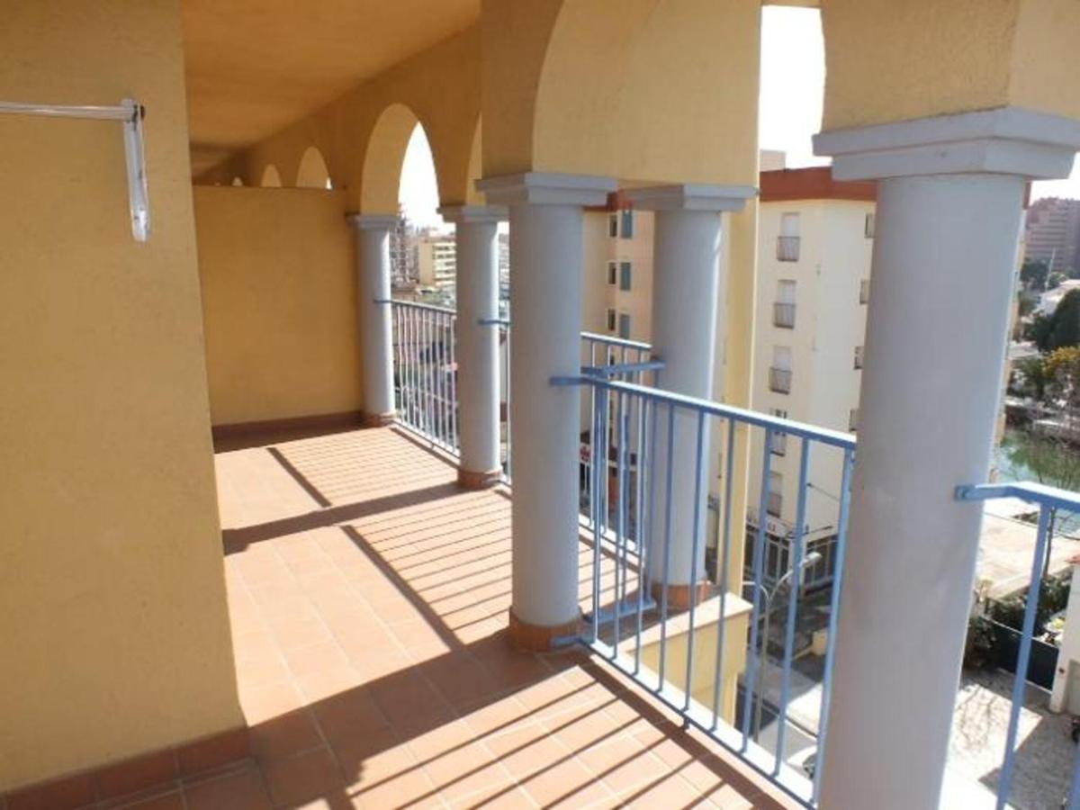 Apartamento en Roses para 6 pers con piscina y parking - ES-204-49 - Chambres d'hôtes Roses