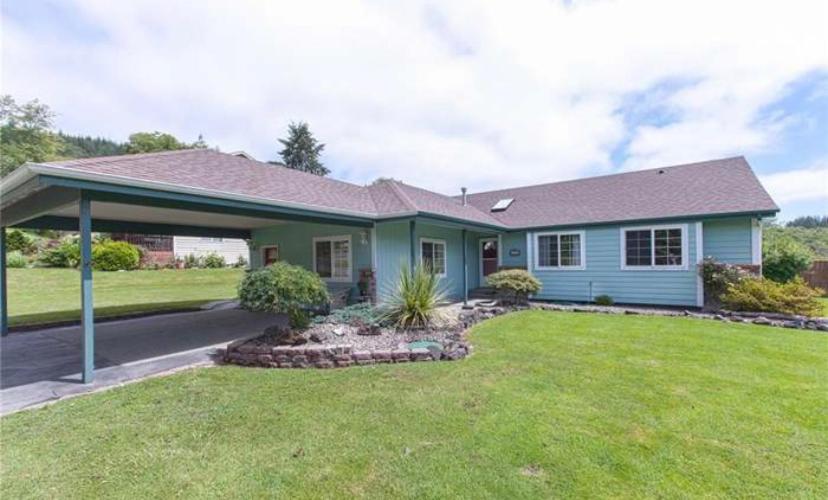 Sonia's Guest Suite in Montesano-Gateway to Olympic National Park - Bed and Breakfast