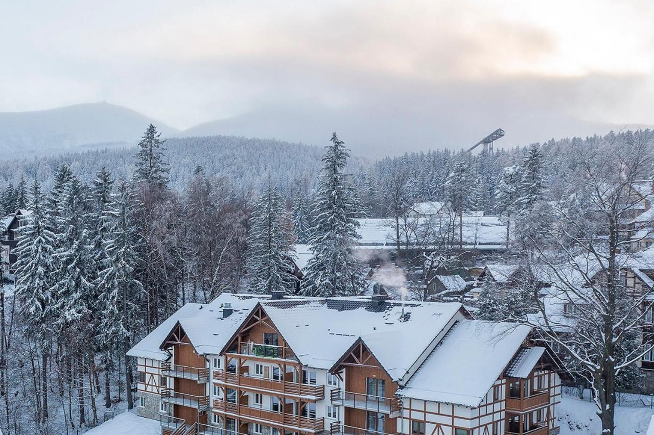 Przytulne Apartamenty Sun Seasons 24 w Karpaczu z Parkingiem by Noclegi Renters - Chambres d'hôtes Karpacz
