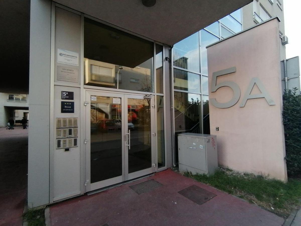 Apartment Zagrebarius - Ferienwohnung Zagreb