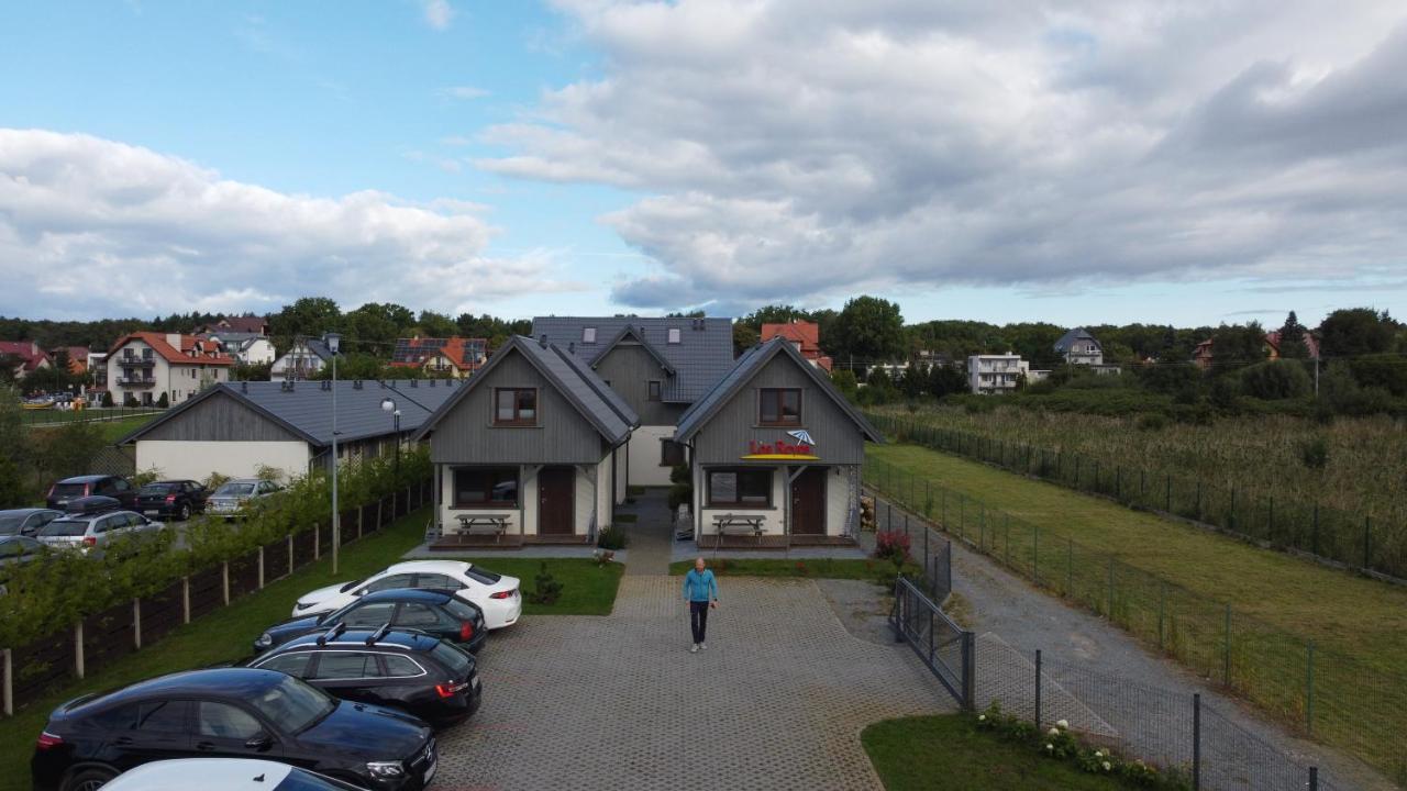 Los Reyes II - klimatyzowane domki - Bed and Breakfast