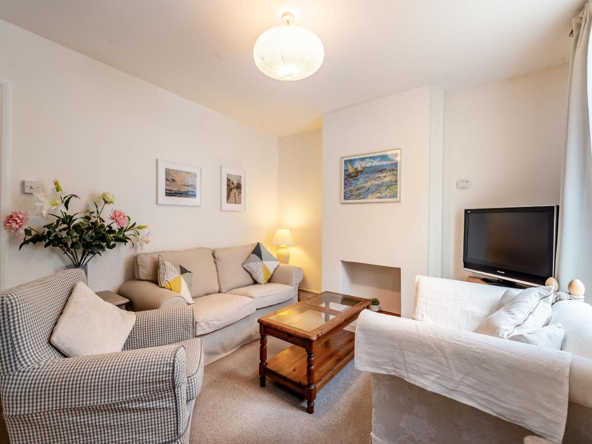 B&B Whitstable - Wellspring Cottage - Bed and Breakfast Whitstable