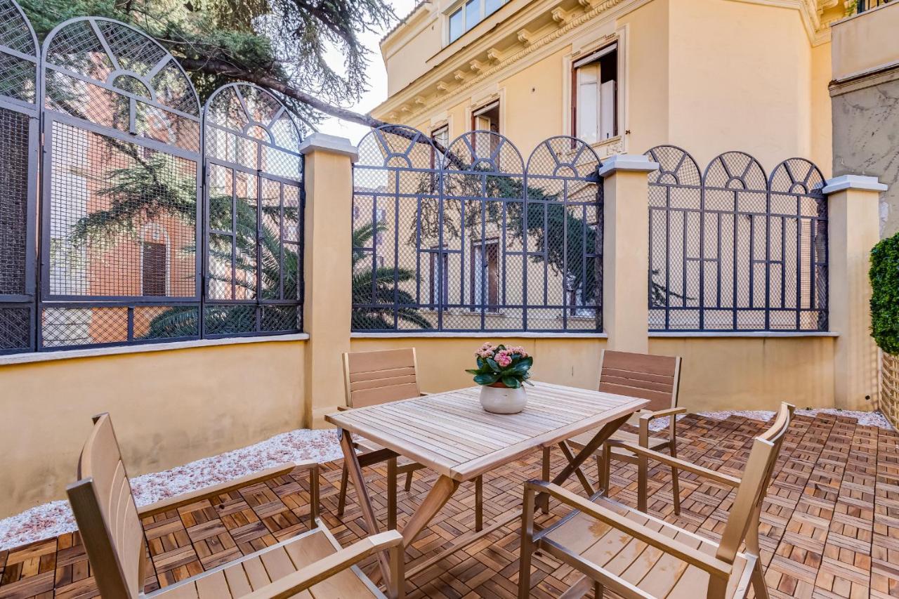 Jmartins Colosseo Suites - B&B