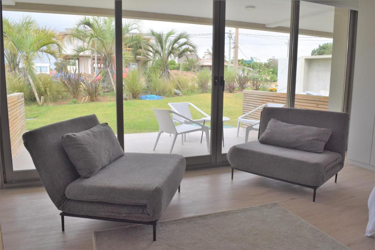 Studio with Garden View