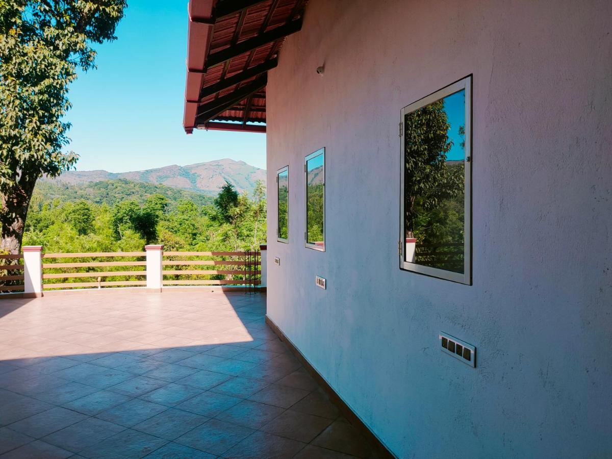 Chambre Familiale avec Terrasse 