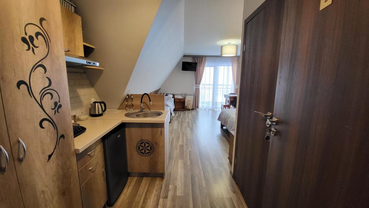 Quadruple Room with Mountain View