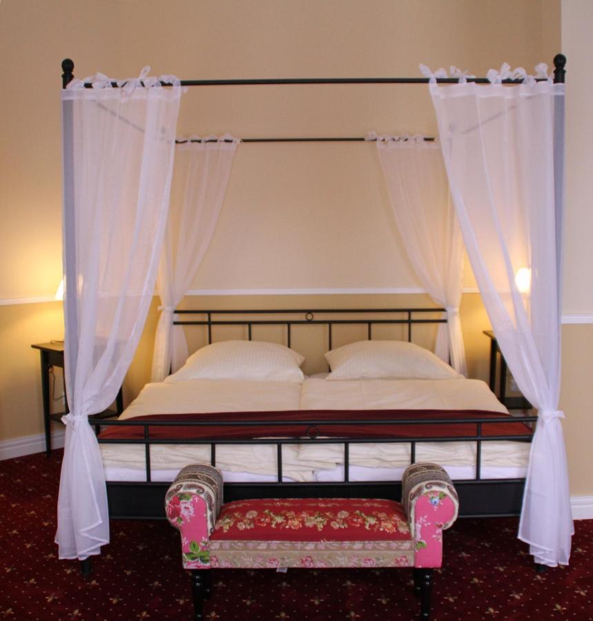Chambre Double - Vue sur Jardin