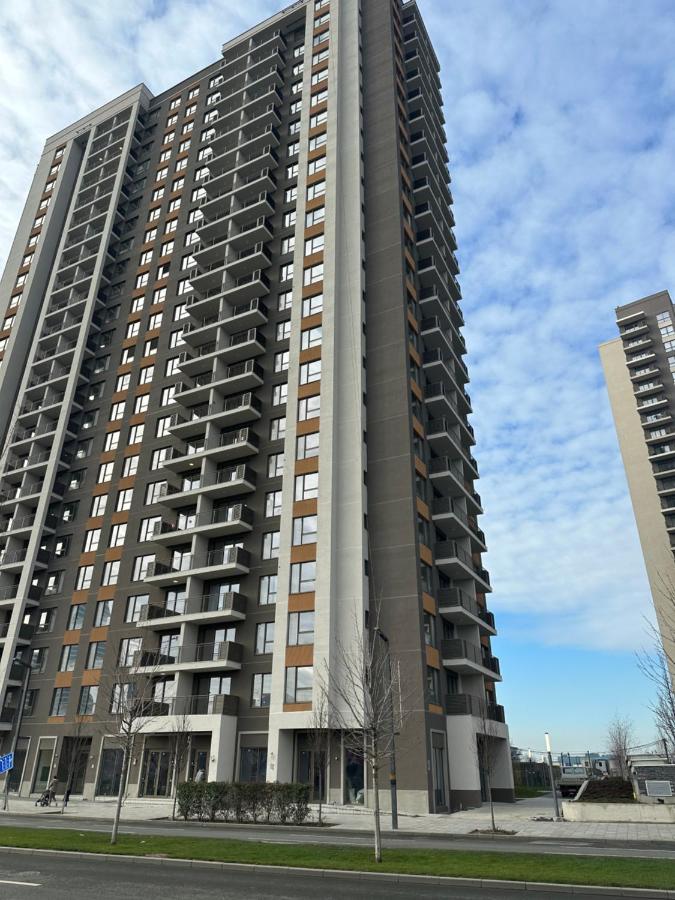 Skyway Apartment Belgrade Waterfront - Ferienwohnung Belgrad