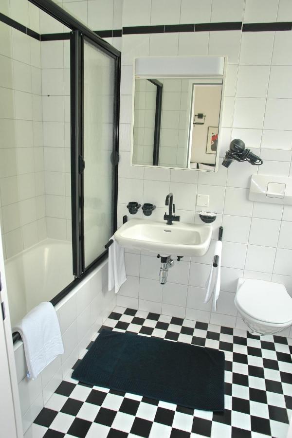 Double or Twin Room with Garden View