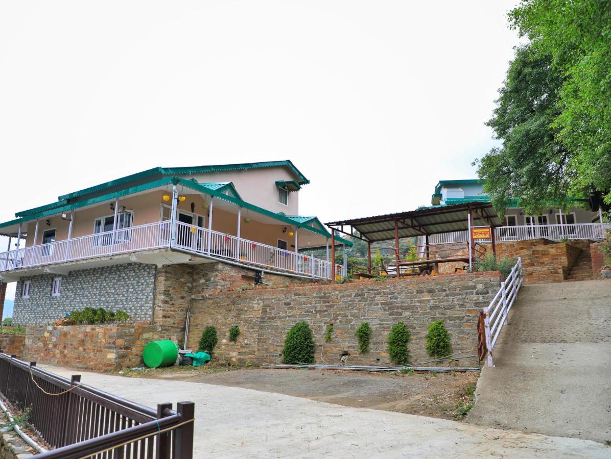 ROSASTAYS Mukteshwar Rosa Parvada - B&B