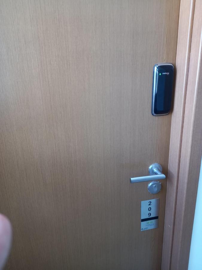 Apartamento Encantador - MAKAMBIRA RESIDENCE - B&B
