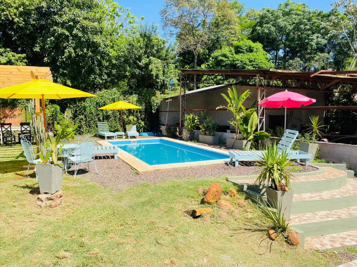 Tuchita House en Cataratas con piscina compartida parrilla, cochera - Chambres d’hôtes
