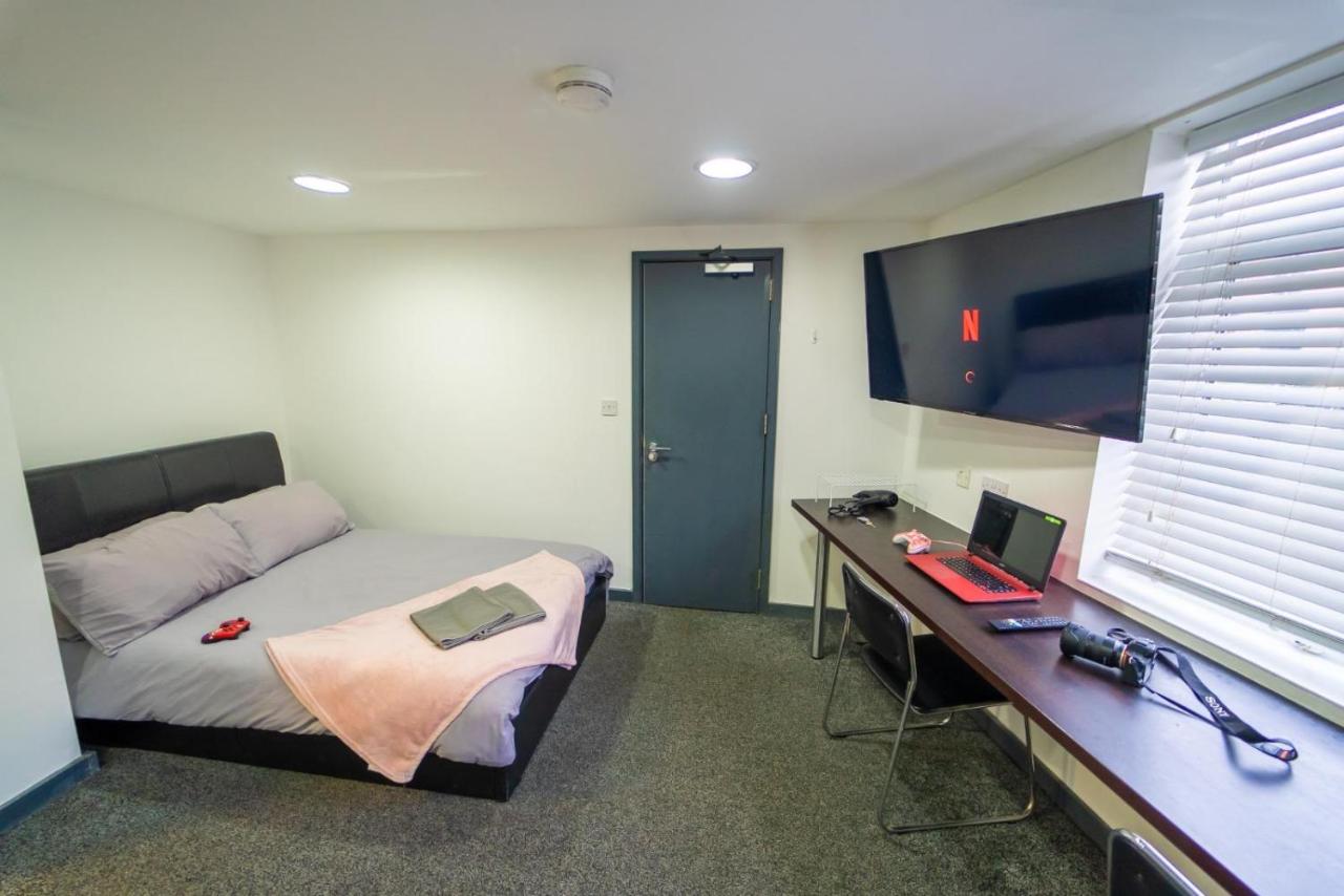 Spacious Comfortable studio near the university - B&B