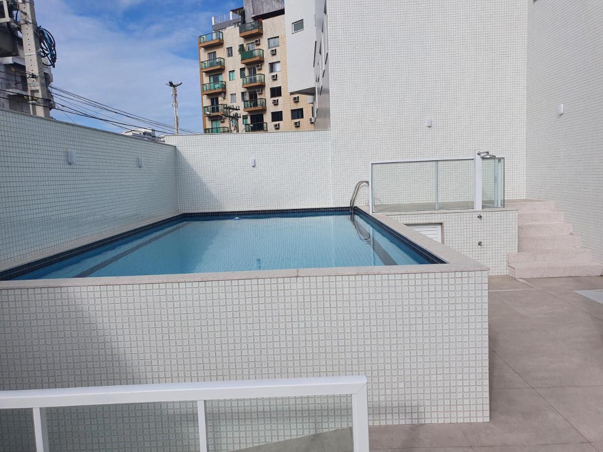 Lindo apt. Praia do Forte vista mar, 3qt, 3vgs (Barra Mares XX). - B&B Cabo Frio