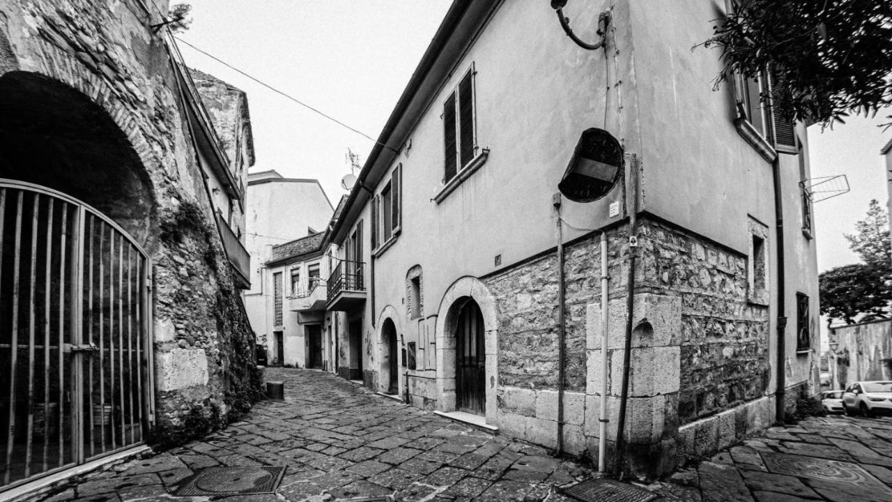 Trescene Room Locazione Breve Turistica - B&B