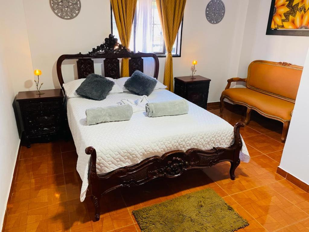 Noches de Guatapulco - B&B Guatapé